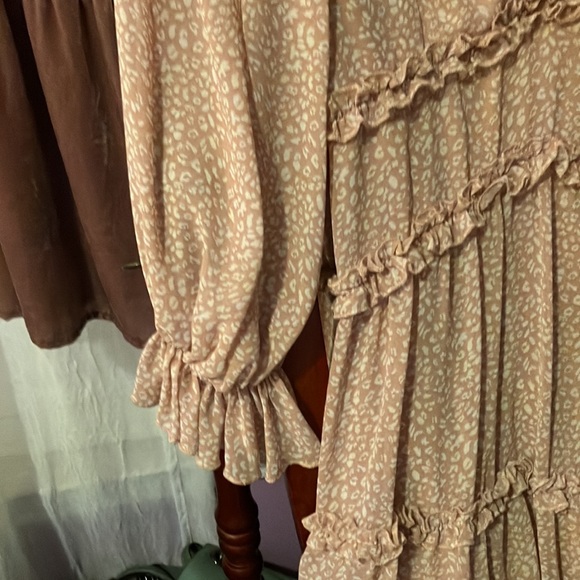 Saints & Secrets chiffon & layered ruffle dress - Picture 4 of 11